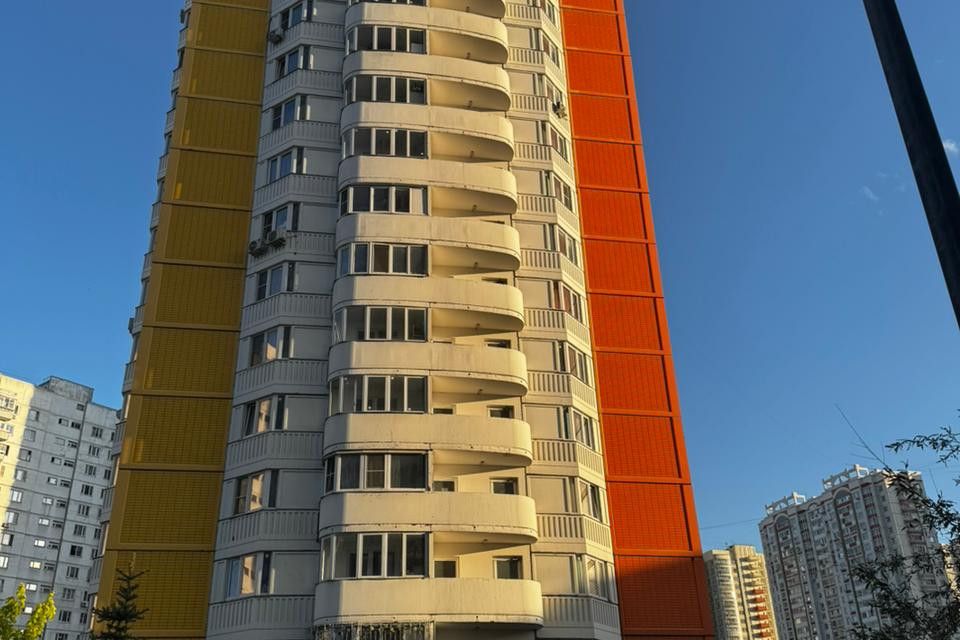 Продаётся 3-комнатная квартира, 75.7 м²