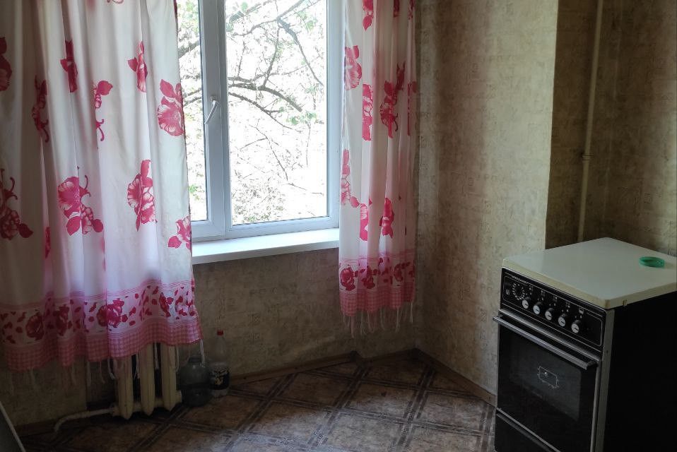 Продаётся 1-комнатная квартира, 38 м²