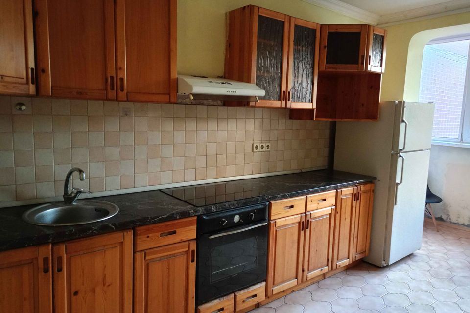 Сдаётся 3-комнатная квартира, 100 м²
