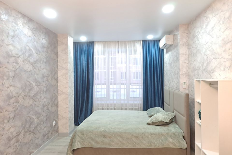 Продаётся 2-комнатная квартира, 69.8 м²