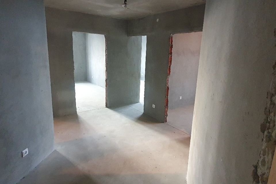 Продаётся 3-комнатная квартира, 82 м²