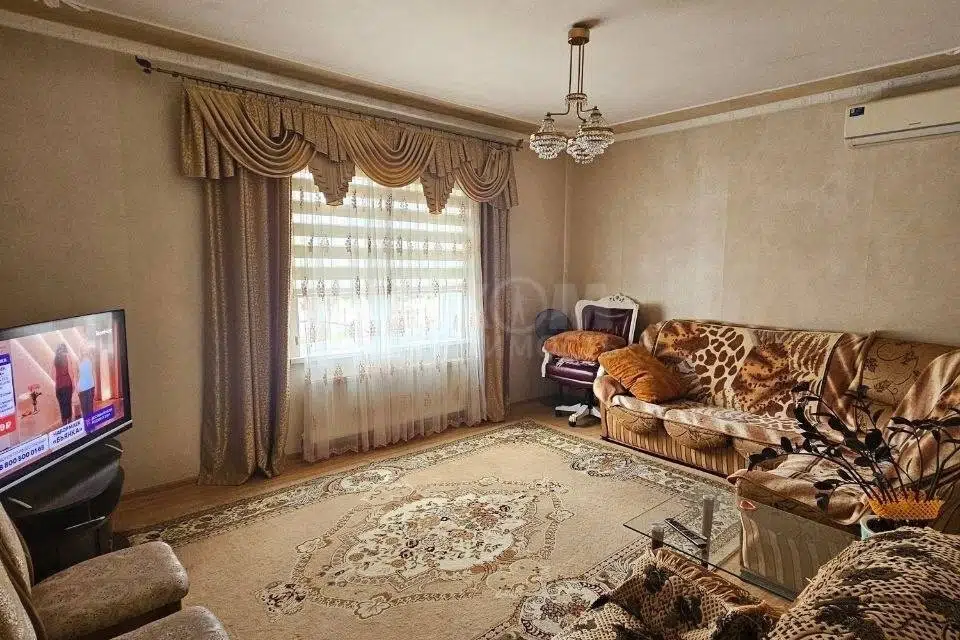 Продаётся 1-этажный дом, 100 м²