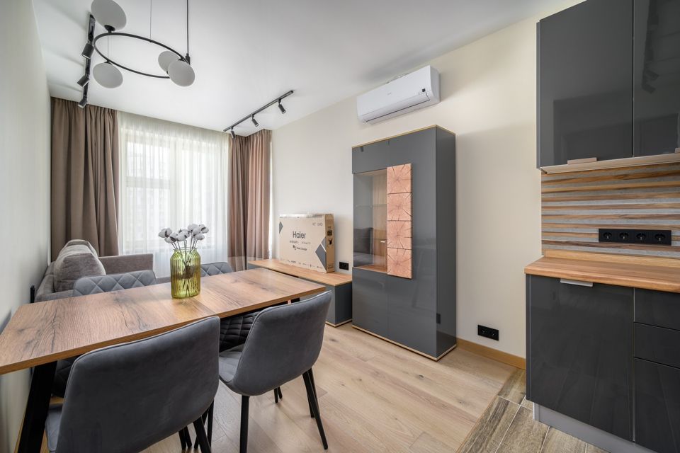 Продаётся 1-комнатная квартира, 43 м²