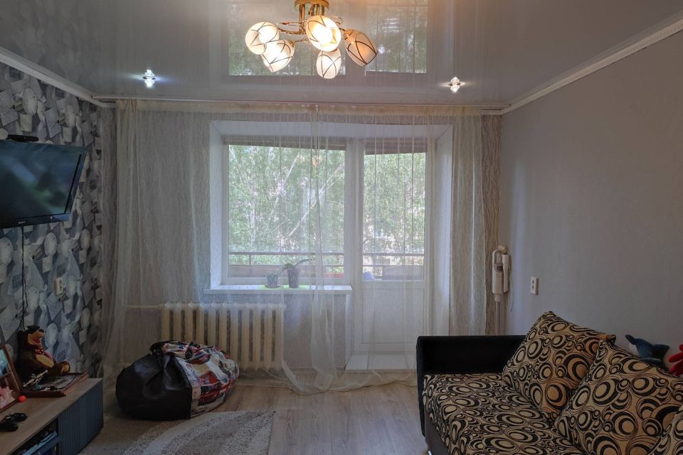 Продаётся 3-комнатная квартира, 56 м²