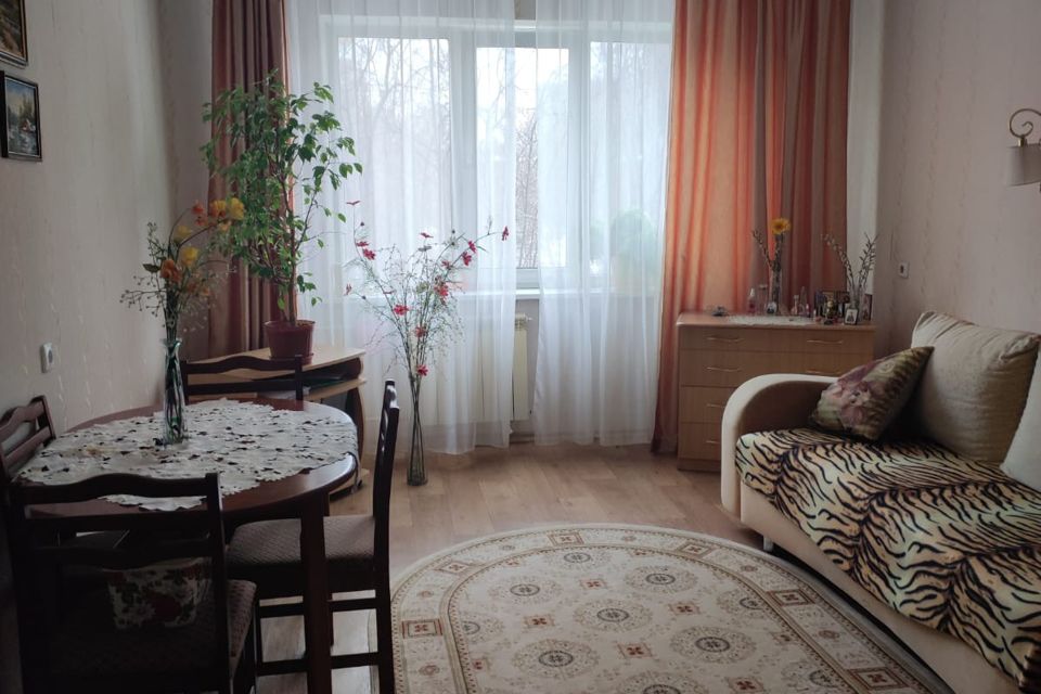 Продаётся 3-комнатная квартира, 64 м²