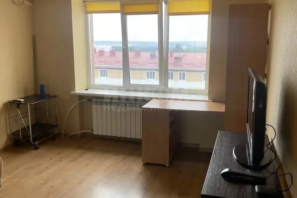 Продаётся 1-комнатная квартира, 38 м²