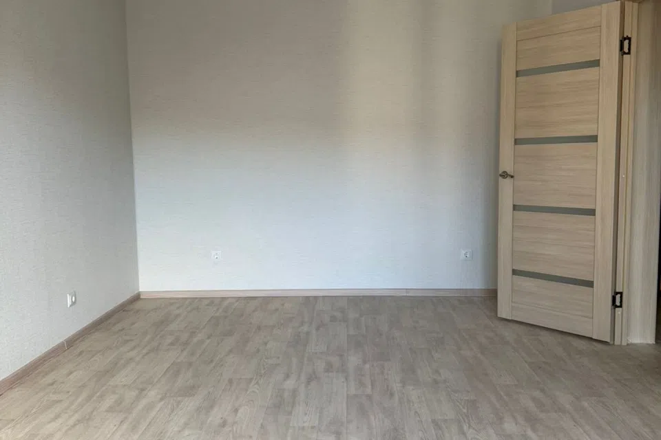 Продаётся 1-комнатная квартира, 38 м²