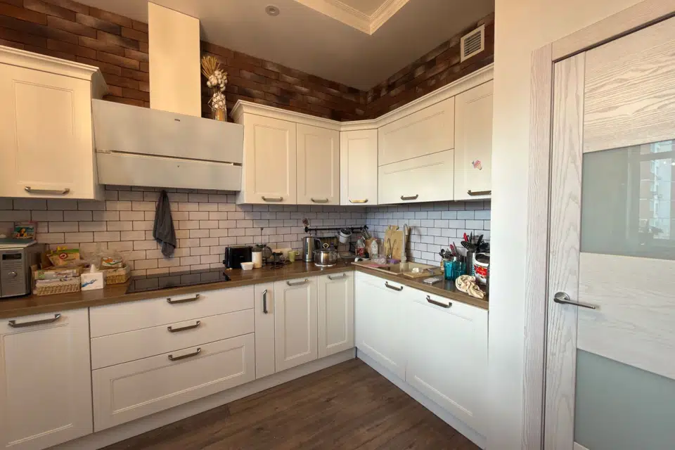 Продаётся 4-комнатная квартира, 96 м²