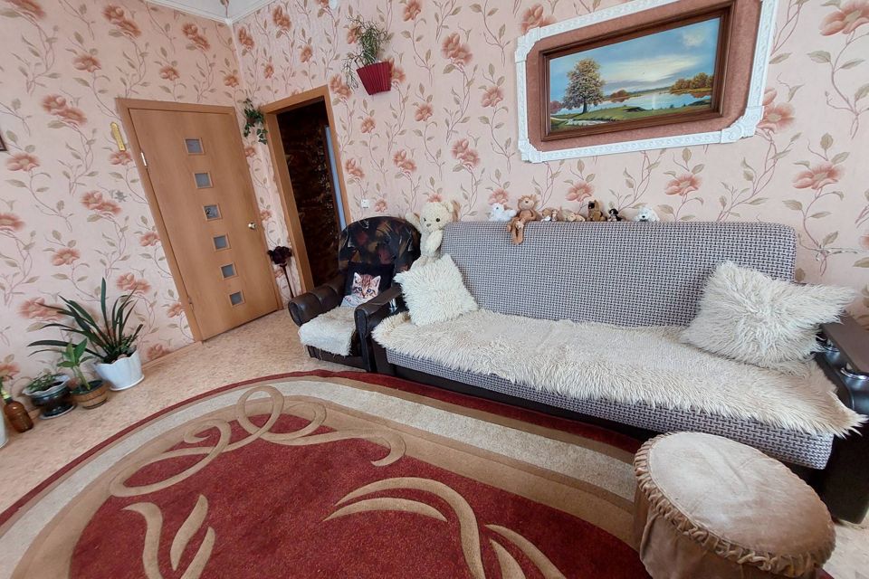 Продаётся 4-комнатная квартира, 75.5 м²