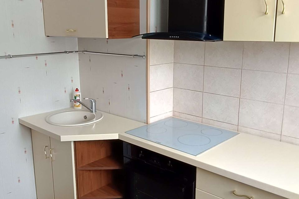Продаётся 3-комнатная квартира, 59.6 м²
