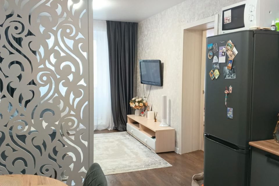 Продаётся 1-комнатная квартира, 43 м²