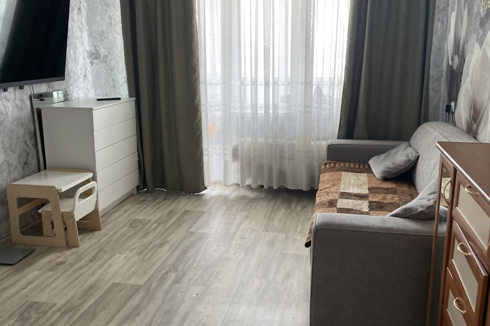 Продаётся 1-комнатная квартира, 37 м²