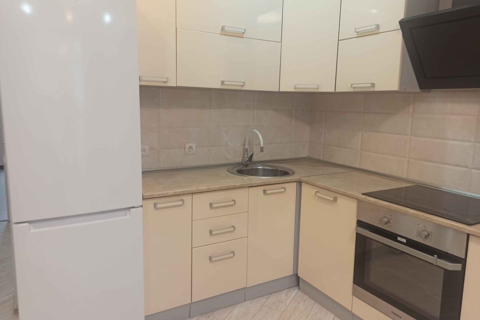 Сдаётся 2-комнатная квартира, 42 м²