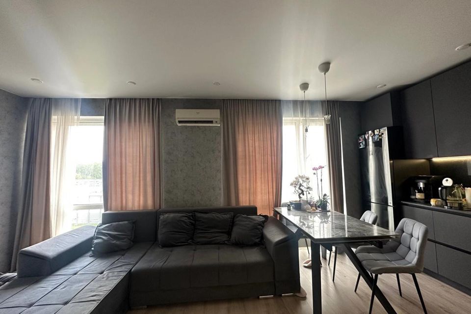 Продаётся 2-комнатная квартира, 64 м²