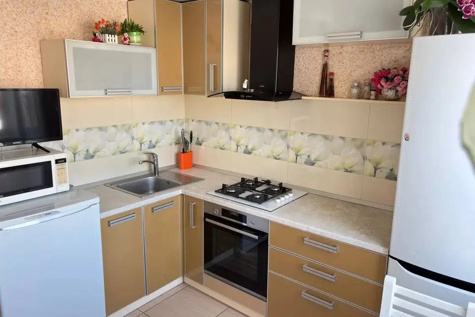 Продаётся 3-комнатная квартира, 62.3 м²