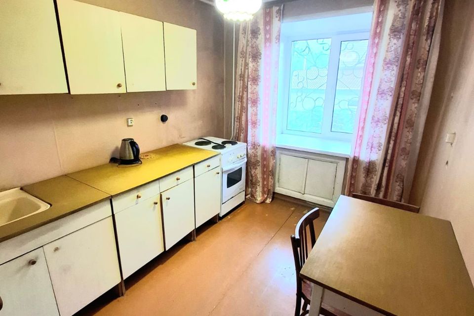 Продаётся 2-комнатная квартира, 50.7 м²