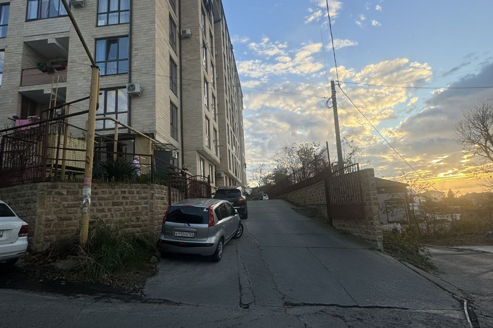 Продаётся 1-комнатная квартира, 37 м²