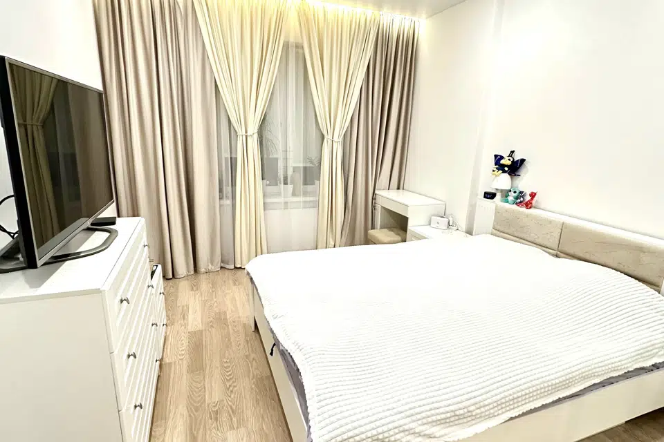 Продаётся 2-комнатная квартира, 56.3 м²