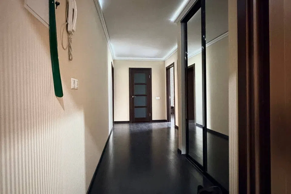 Продаётся 3-комнатная квартира, 72 м²