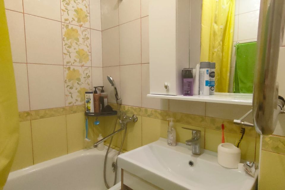 Продаётся 2-комнатная квартира, 58 м²
