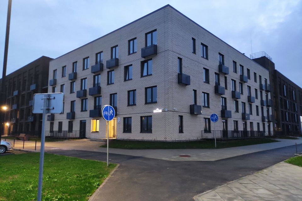 Продаётся 1-комнатная квартира, 37.4 м²