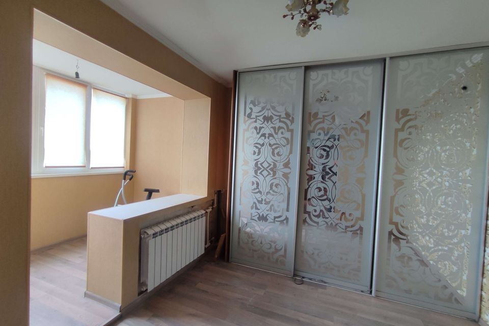 Продаётся 3-комнатная квартира, 56 м²