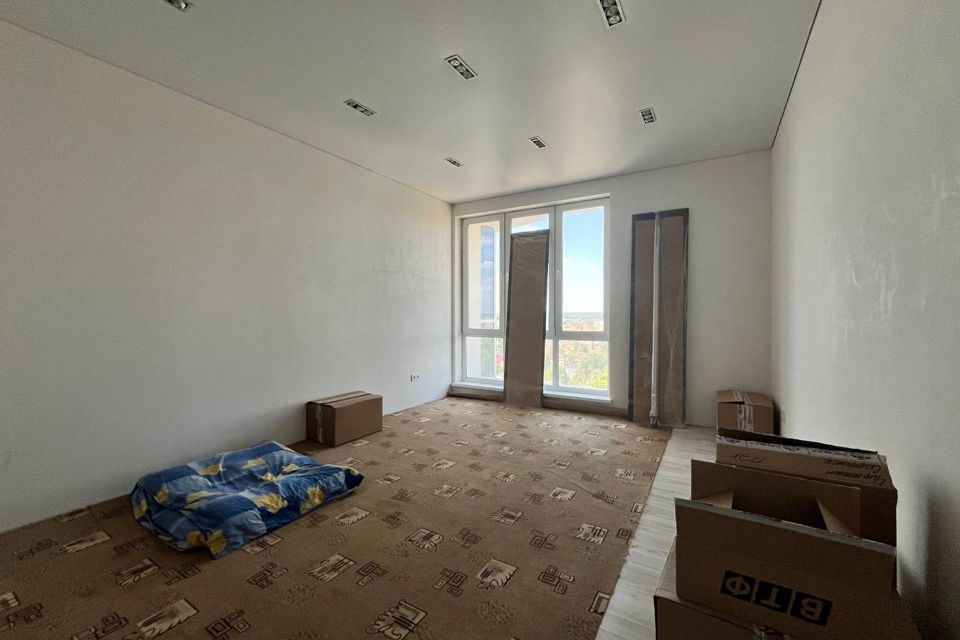Продаётся 1-комнатная квартира, 58 м²