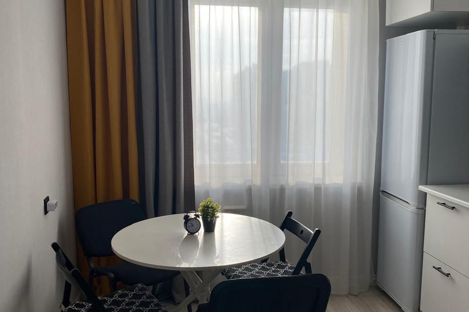 Продаётся 1-комнатная квартира, 40.1 м²