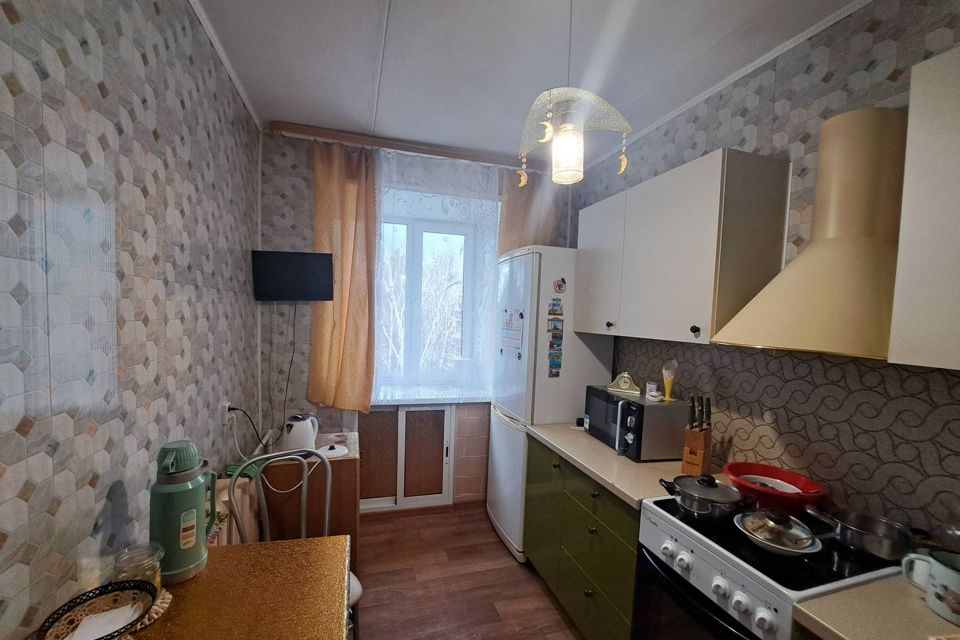 Продаётся 3-комнатная квартира, 58 м²