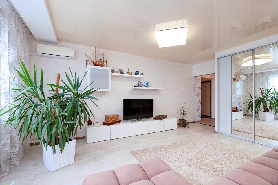 Продаётся 2-комнатная квартира, 58.7 м²