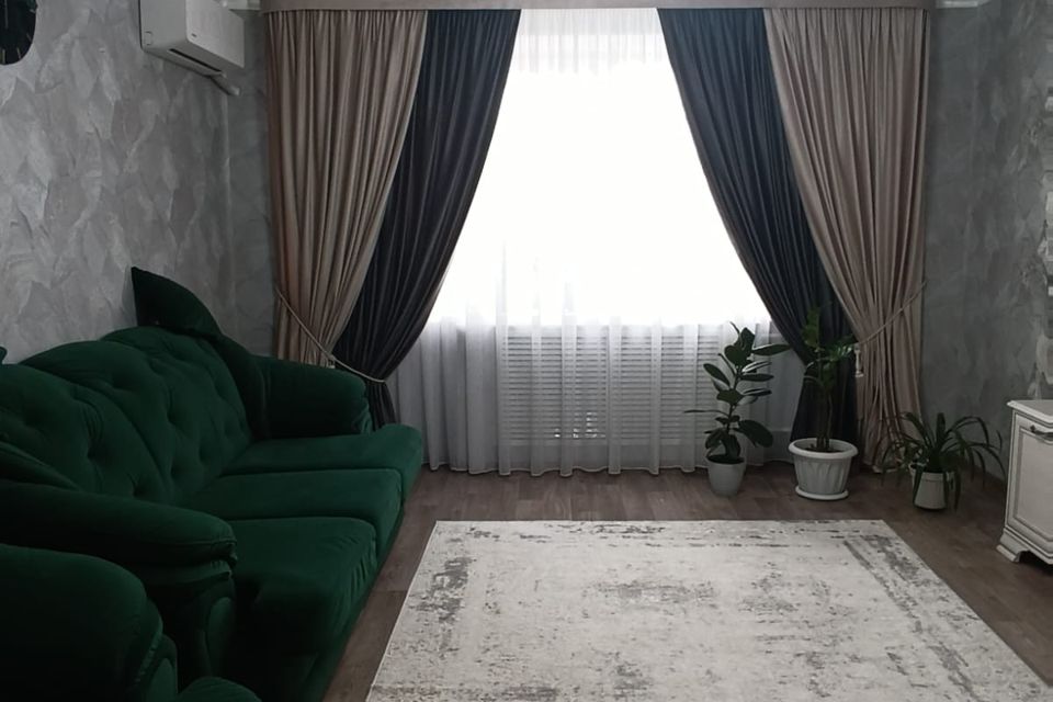 Продаётся 3-комнатная квартира, 63 м²