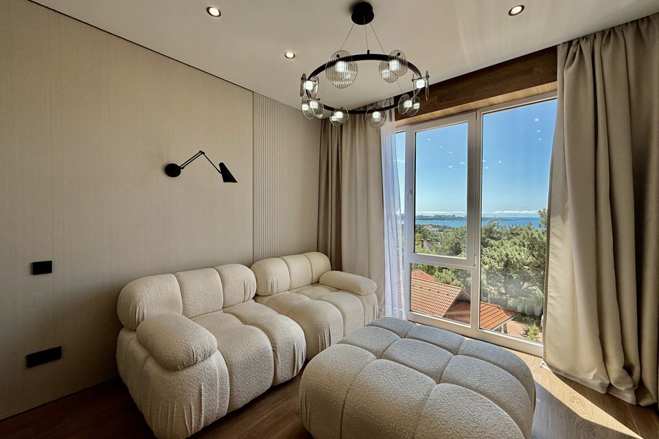 Продаётся 1-комнатная квартира, 50 м²