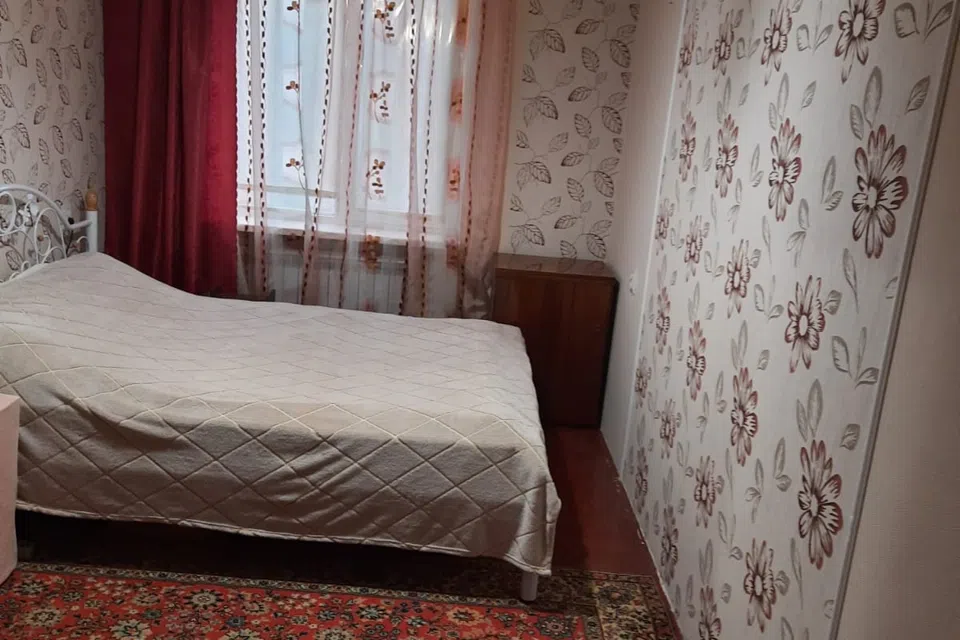 Продаётся 3-комнатная квартира, 52.9 м²