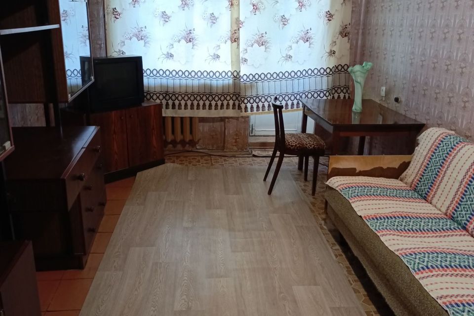 Продаётся 3-комнатная квартира, 58 м²