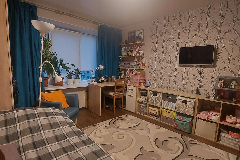 Продаётся 3-комнатная квартира, 60.4 м²