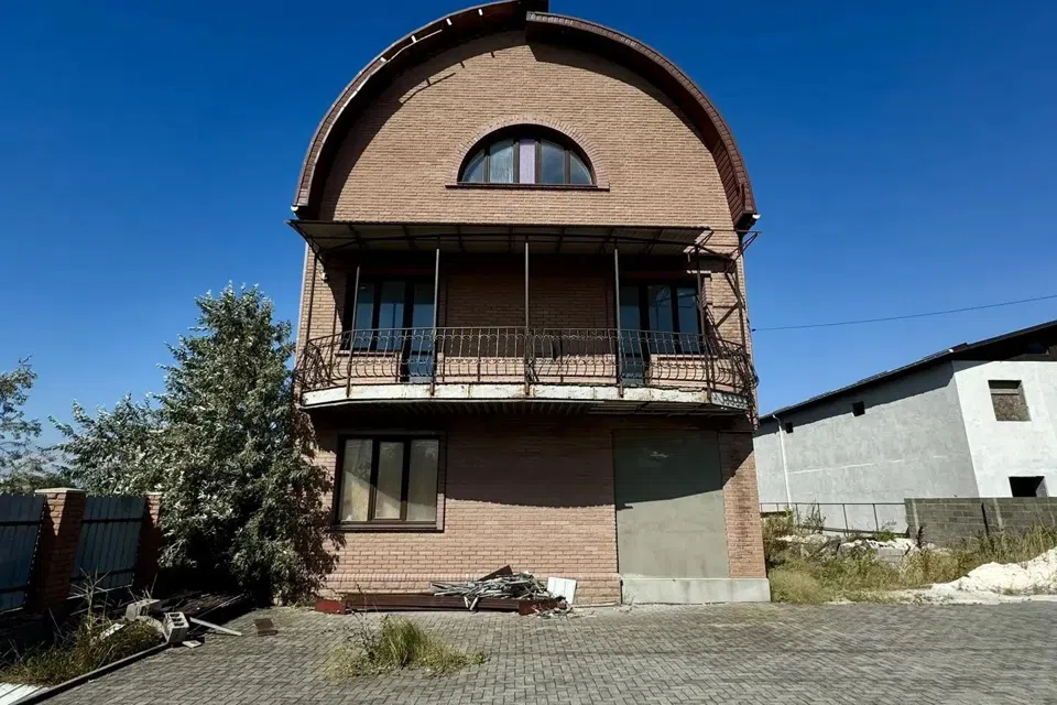 Продаётся гостиница, 650 м²