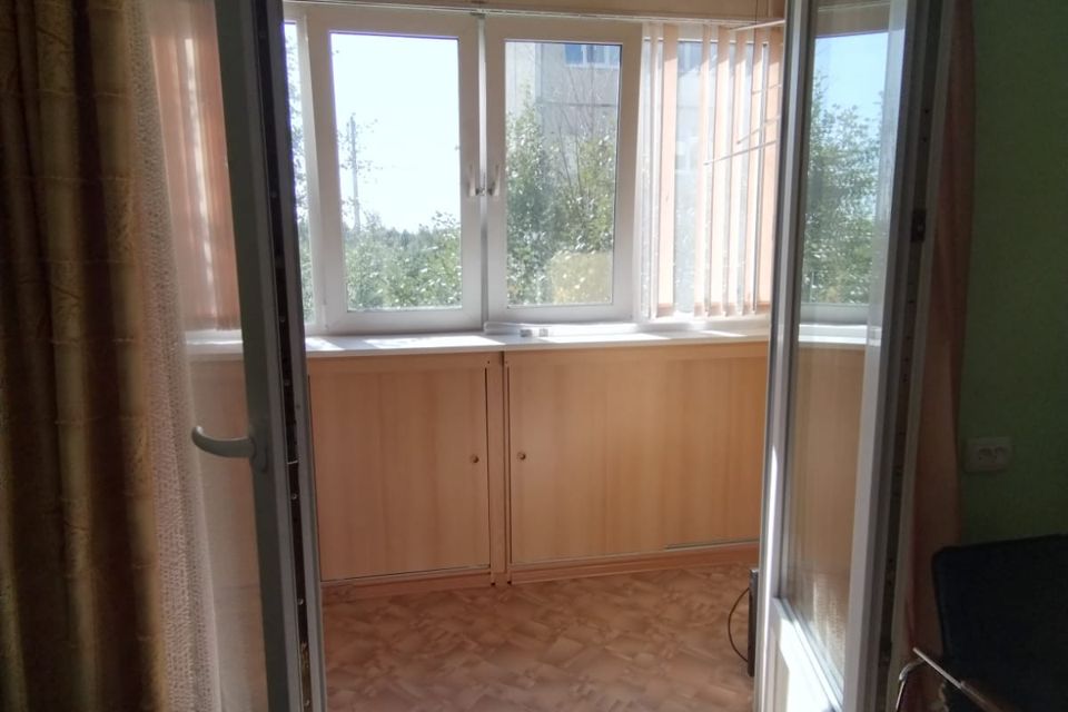 Продаётся 3-комнатная квартира, 60 м²