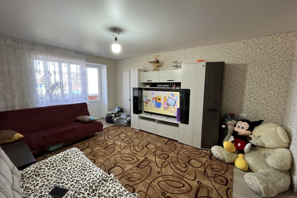 Продаётся 3-комнатная квартира, 63.6 м²