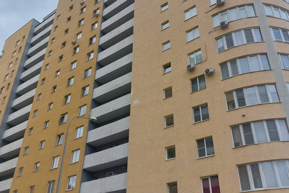 Продаётся 2-комнатная квартира, 58.5 м²