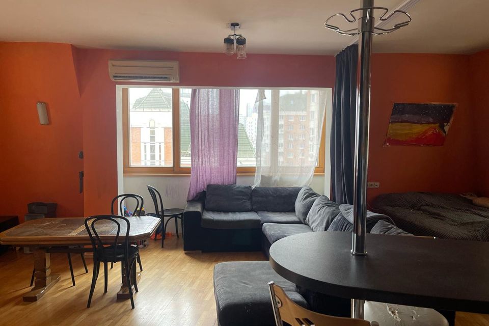 Продаётся 2-комнатная квартира, 74 м²