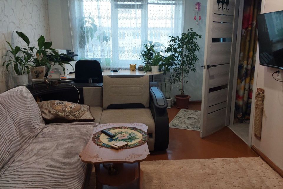 Продаётся 3-комнатная квартира, 59.6 м²