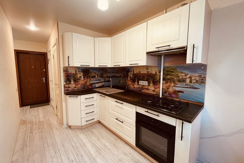 Продаётся 3-комнатная квартира, 61.1 м²