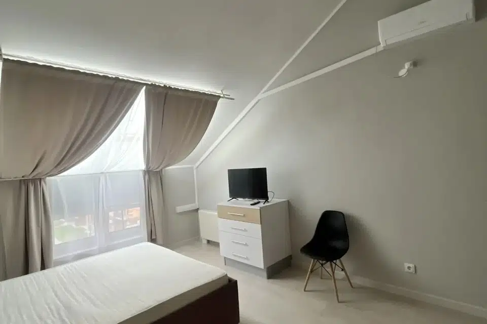 Продаётся 2-комнатная квартира, 61.8 м²