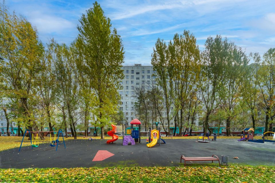 Продаётся 3-комнатная квартира, 58.1 м²