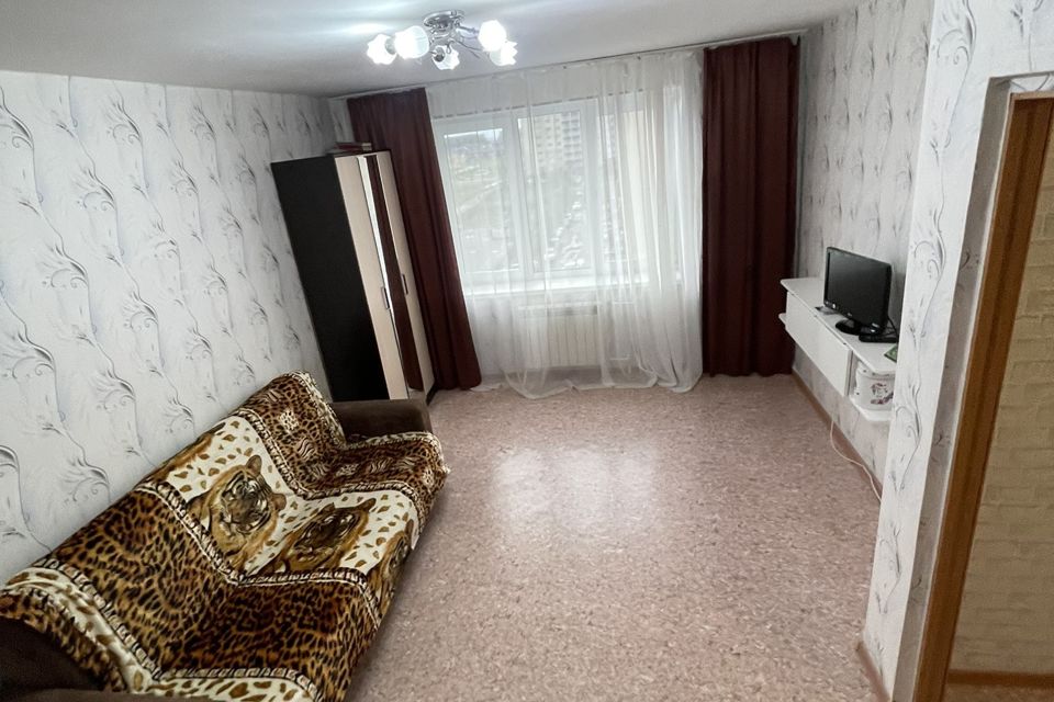 Сдаётся 1-комнатная квартира, 37.5 м²