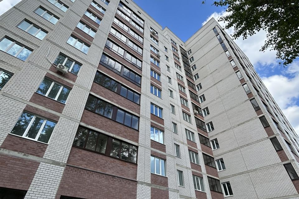 Продаётся 1-комнатная квартира, 37.7 м²