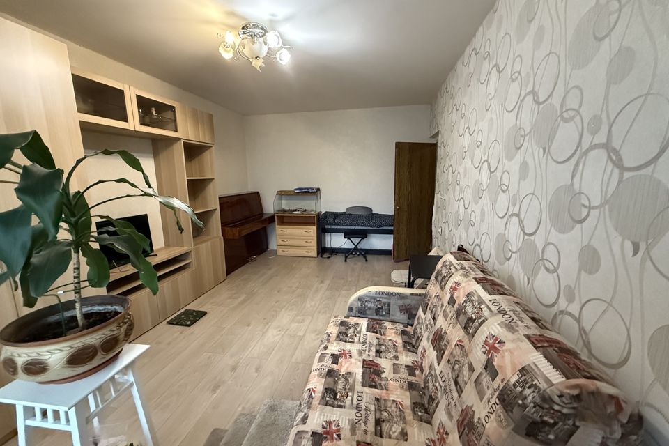 Продаётся 2-комнатная квартира, 57.9 м²