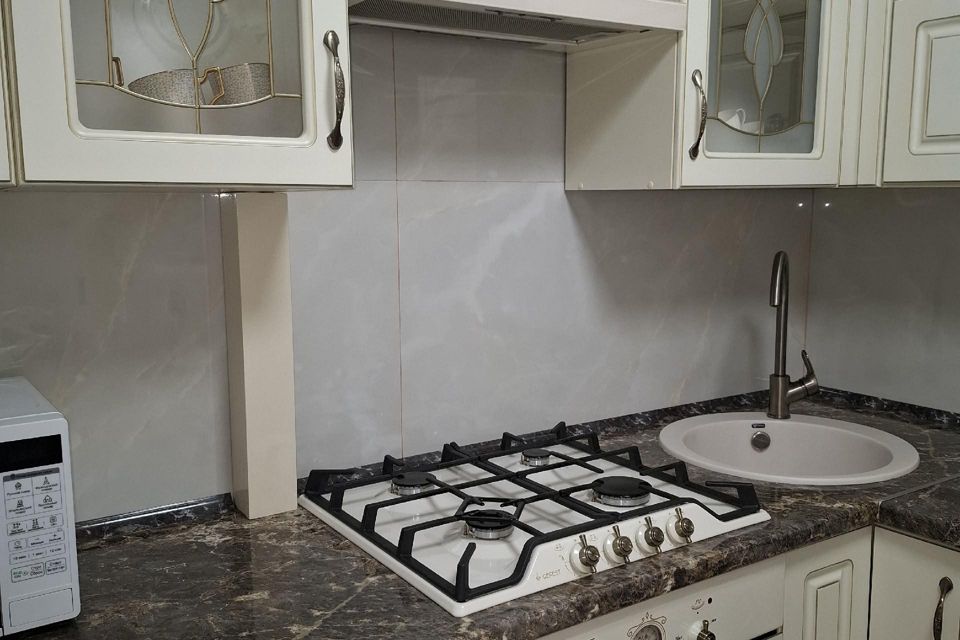 Продаётся 1-комнатная квартира, 32 м²