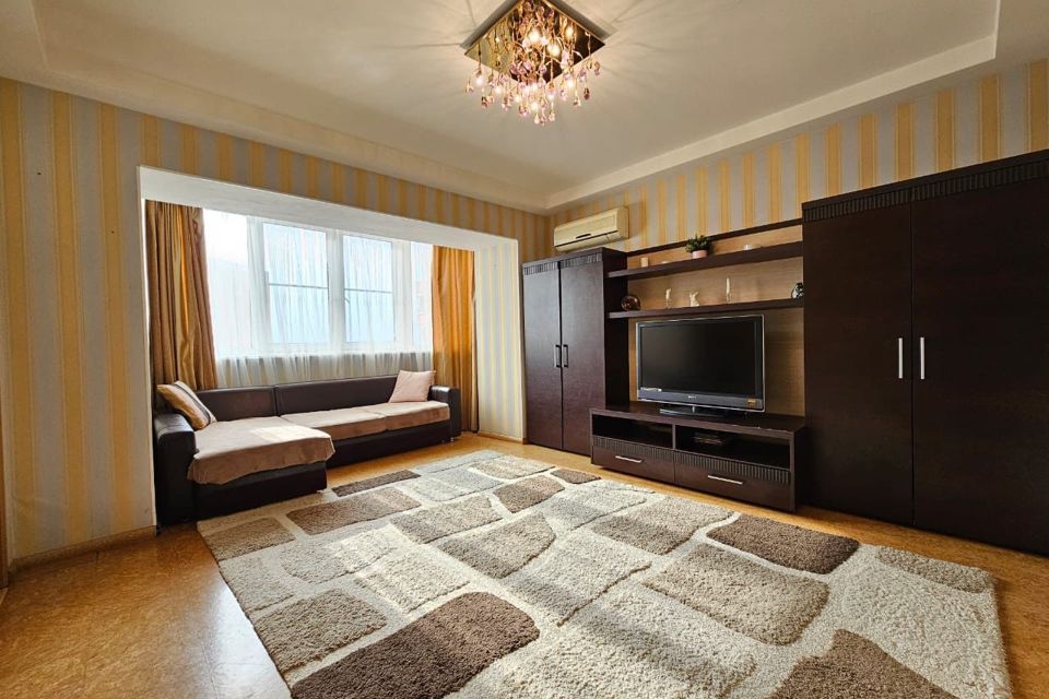 Продаётся 1-комнатная квартира, 50 м²