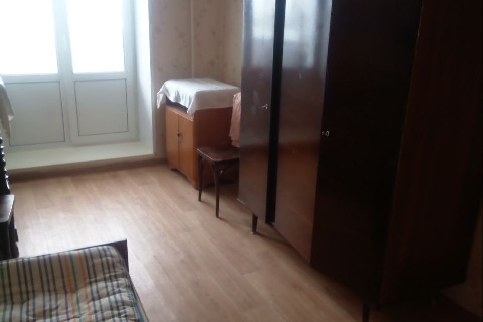 Продаётся 3-комнатная квартира, 57.8 м²